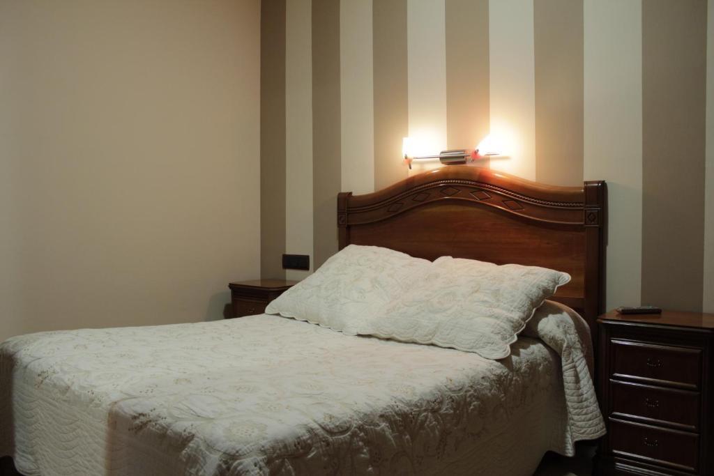 Hostal Ana Belen Madrid Kültér fotó