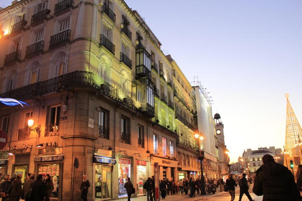 Hostal Ana Belen Madrid Kültér fotó