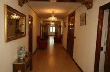 Hostal Ana Belen Madrid Kültér fotó